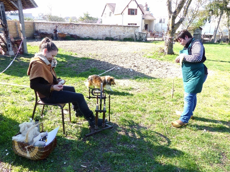 Filage au rouet et au fuseau